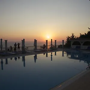 Mouikis Sun Village Ξενοδοχείο με διαμερίσματα